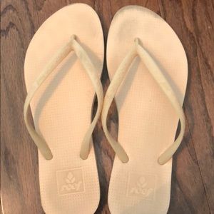 Reef flip flops